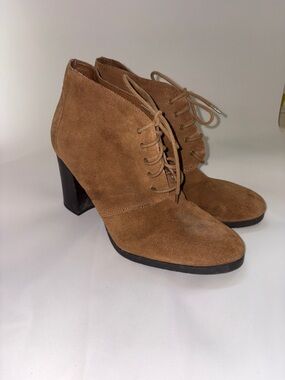 Franco Sarto Wenda Lace-Up Suede Ankle Booties Size 9.5